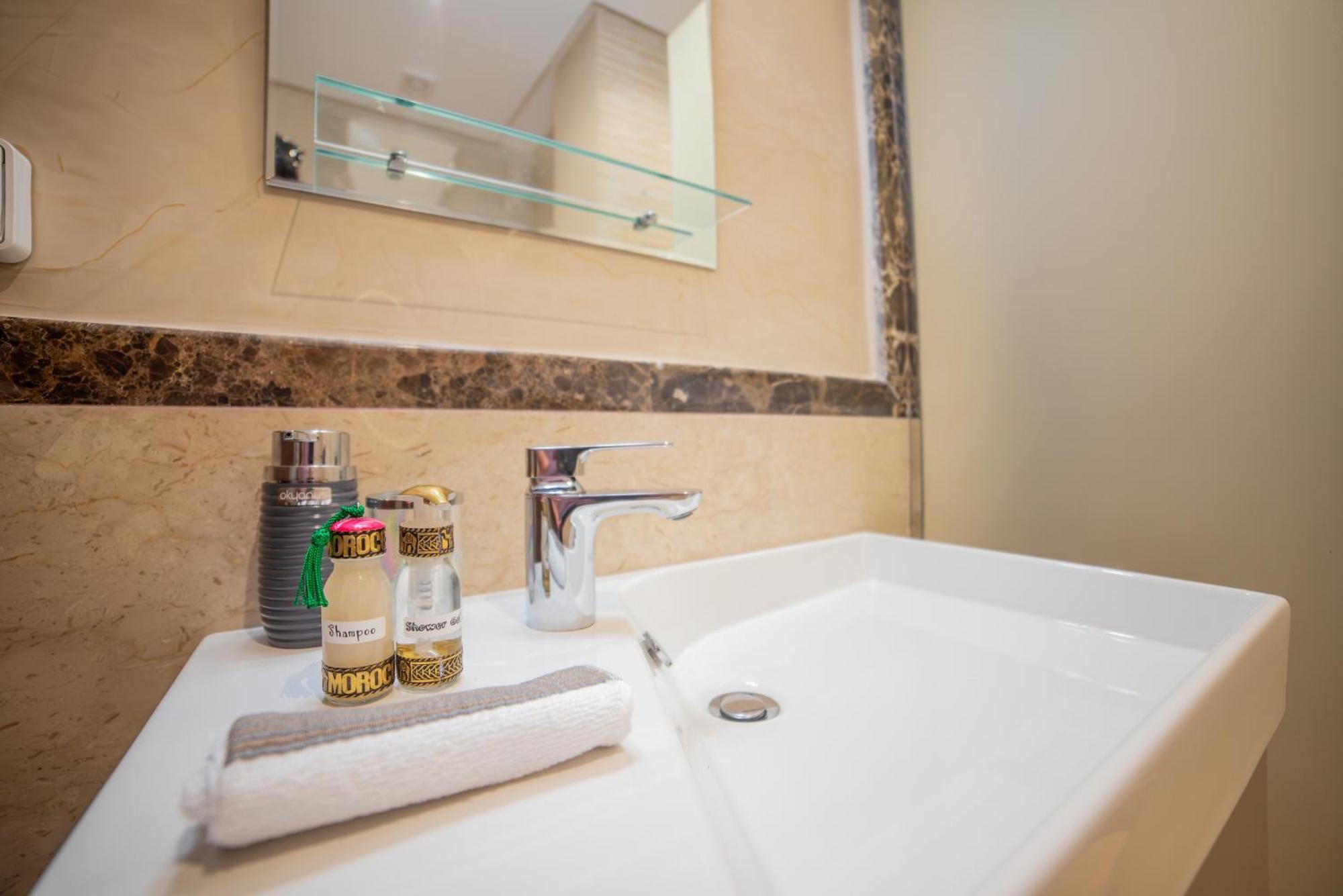 Luxury Seafront Apartment 101Sqm With Wi-Fi And Parking Agadir Zewnętrze zdjęcie