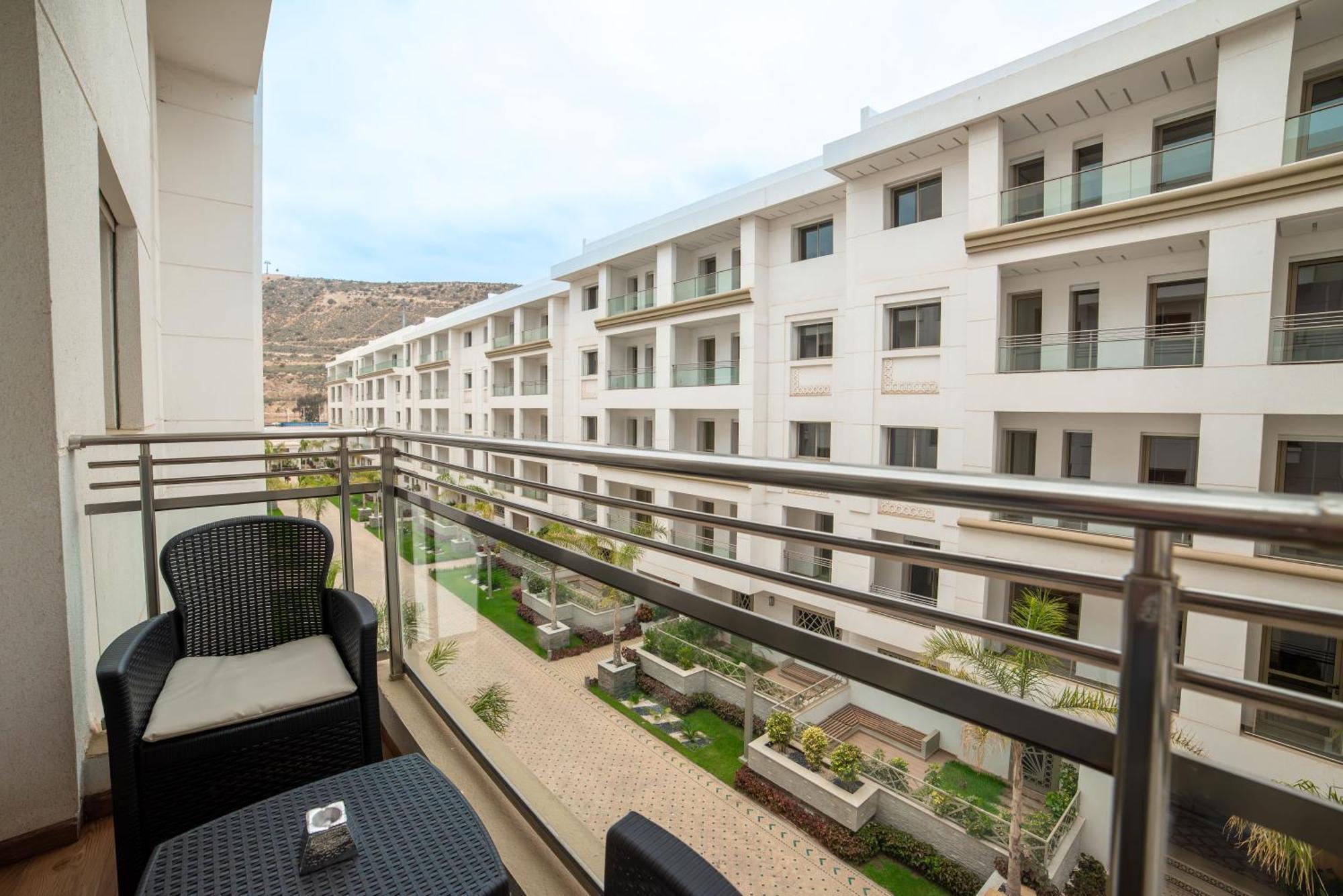 Luxury Seafront Apartment 101Sqm With Wi-Fi And Parking Agadir Zewnętrze zdjęcie